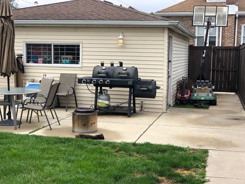 Tiny photo for 5814 S MASSASOIT Avenue, Chicago, IL 60638 (MLS # 12500128)