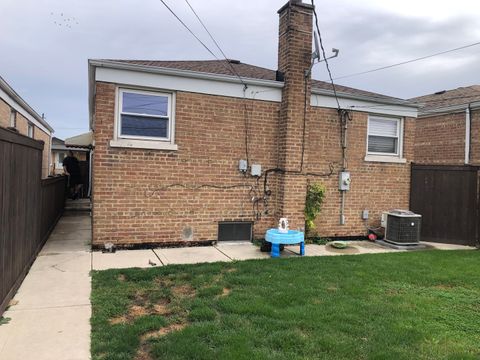 Tiny photo for 5814 S MASSASOIT Avenue, Chicago, IL 60638 (MLS # 12500128)