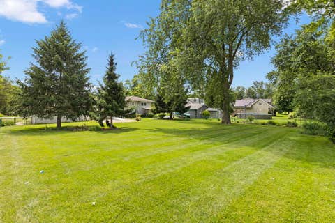Tiny photo for 3S582 Behrs Circle Drive, Warrenville, IL 60555 (MLS # 12678733)