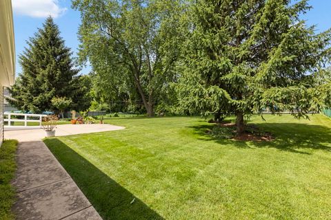 Tiny photo for 3S582 Behrs Circle Drive, Warrenville, IL 60555 (MLS # 12678733)