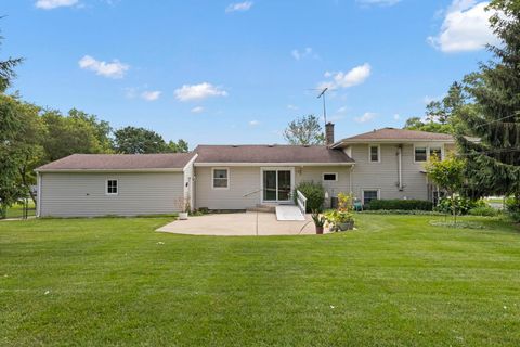 Tiny photo for 3S582 Behrs Circle Drive, Warrenville, IL 60555 (MLS # 12678733)