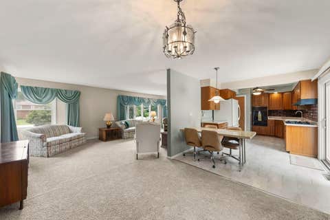 Tiny photo for 3S582 Behrs Circle Drive, Warrenville, IL 60555 (MLS # 12678733)