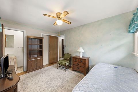 Tiny photo for 3S582 Behrs Circle Drive, Warrenville, IL 60555 (MLS # 12678733)