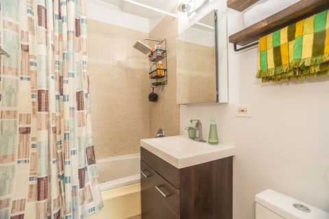 Tiny photo for 4750 N Albany Avenue #3, Chicago, IL 60625 (MLS # 12451025)