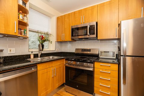Tiny photo for 4750 N Albany Avenue #3, Chicago, IL 60625 (MLS # 12451025)