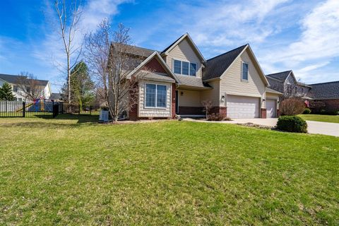 Tiny photo for 2510 Crooked Creek Road, Bloomington, IL 61705 (MLS # 12601431)