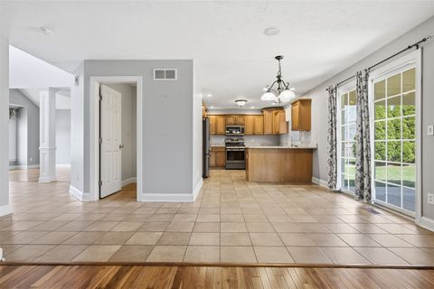 Tiny photo for 2510 Crooked Creek Road, Bloomington, IL 61705 (MLS # 12601431)