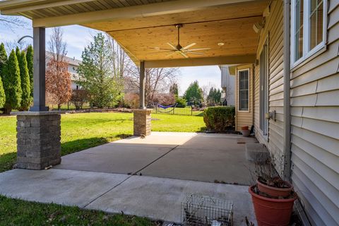 Tiny photo for 2510 Crooked Creek Road, Bloomington, IL 61705 (MLS # 12601431)