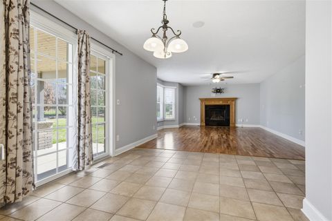 Tiny photo for 2510 Crooked Creek Road, Bloomington, IL 61705 (MLS # 12601431)