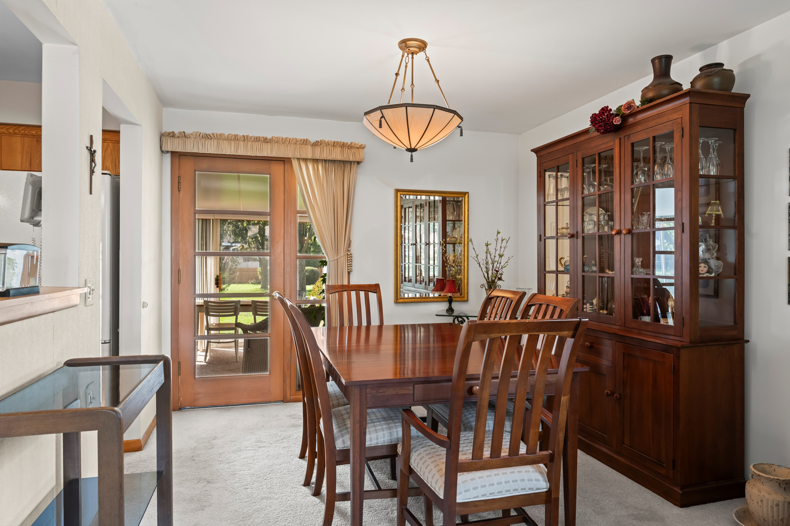 Mount Prospect, Illinois 60056, United States, 4 Bedrooms Bedrooms, ,2 BathroomsBathrooms,Residential,Contingent,233921