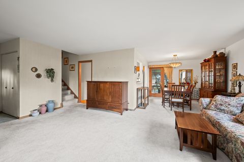 Tiny photo for 102 N Yates Lane, Mount Prospect, IL 60056 (MLS # 12499945)