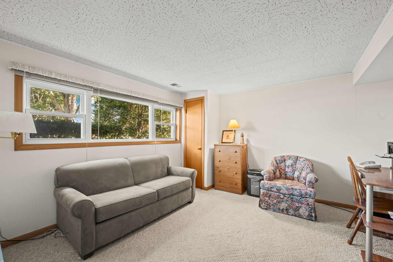 Mount Prospect, Illinois 60056, United States, 4 Bedrooms Bedrooms, ,2 BathroomsBathrooms,Residential,Contingent,233921