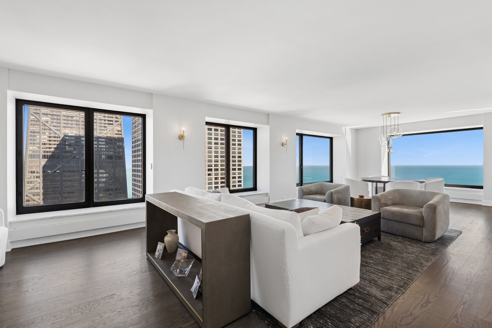 161 E Chicago Avenue 44A
