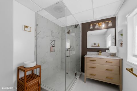 Tiny photo for 3517 Oakleaf Lane, Crystal Lake, IL 60012 (MLS # 12606745)