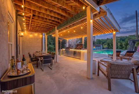 Tiny photo for 3517 Oakleaf Lane, Crystal Lake, IL 60012 (MLS # 12606745)