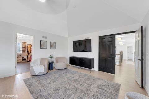 Tiny photo for 3517 Oakleaf Lane, Crystal Lake, IL 60012 (MLS # 12606745)