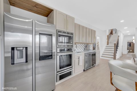 Tiny photo for 3517 Oakleaf Lane, Crystal Lake, IL 60012 (MLS # 12606745)