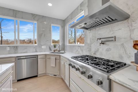 Tiny photo for 3517 Oakleaf Lane, Crystal Lake, IL 60012 (MLS # 12606745)