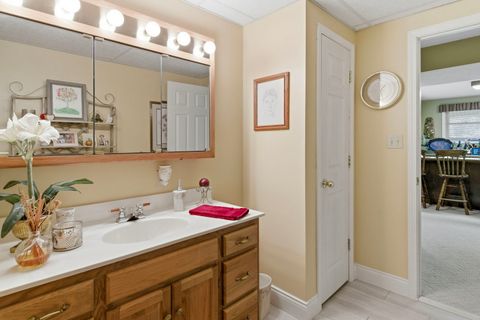 Tiny photo for 9916 Karnes Road, West Frankfort, IL 62896 (MLS # 12644267)