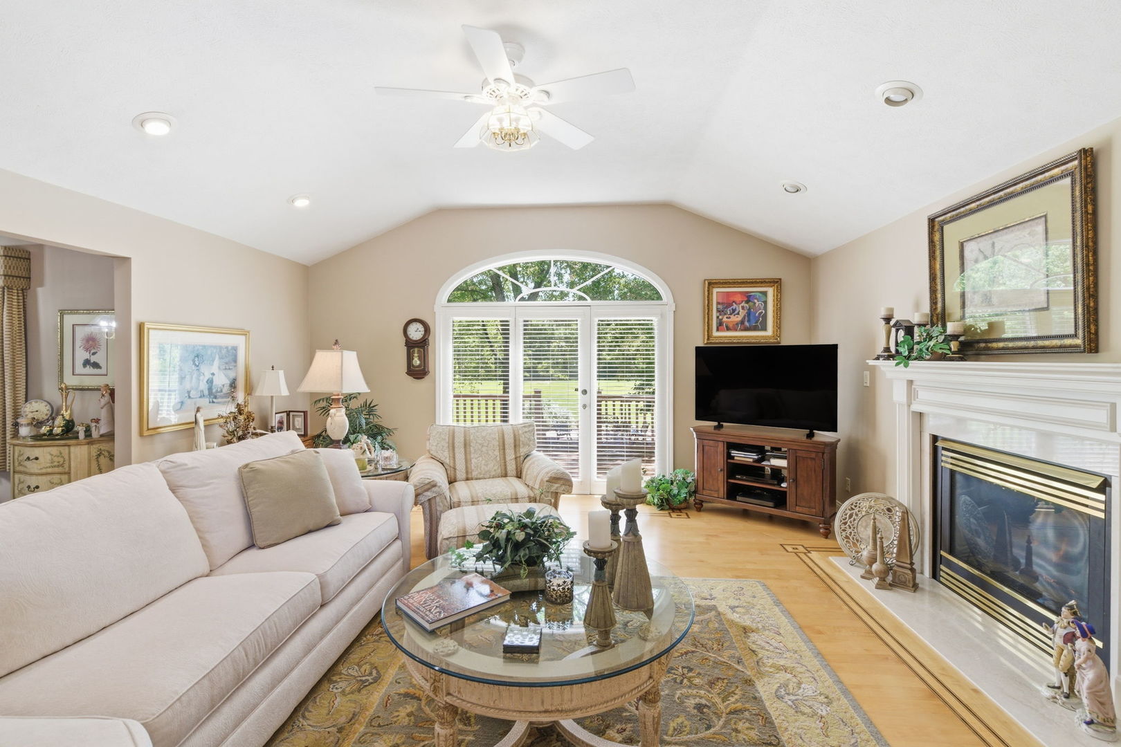 9916 Karnes Road