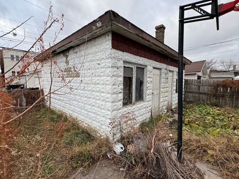 Tiny photo for 5826 S Artesian Avenue, Chicago, IL 60629 (MLS # 12522257)