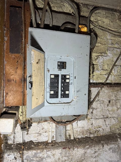 Tiny photo for 5826 S Artesian Avenue, Chicago, IL 60629 (MLS # 12522257)