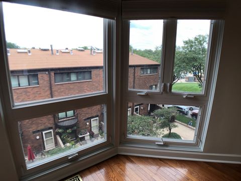 Tiny photo for 3700 N Lake Shore Drive #307, Chicago, IL 60613 (MLS # 12410310)