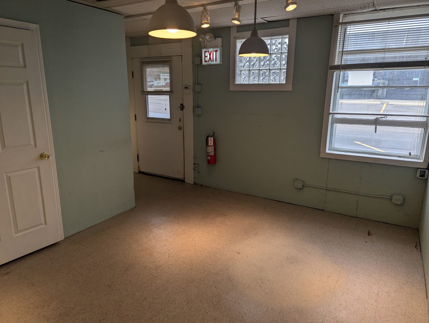 Palatine, Illinois 60067, United States, ,Residential,Active,235574