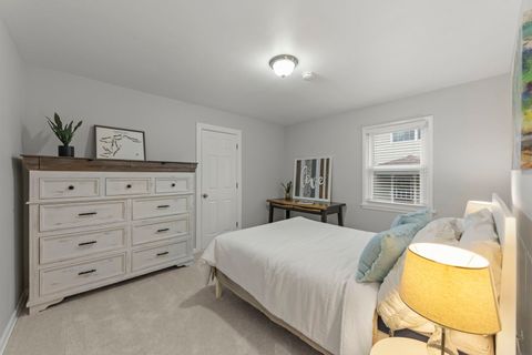 Tiny photo for 490 Carleton Avenue, Glen Ellyn, IL 60137 (MLS # 12584347)