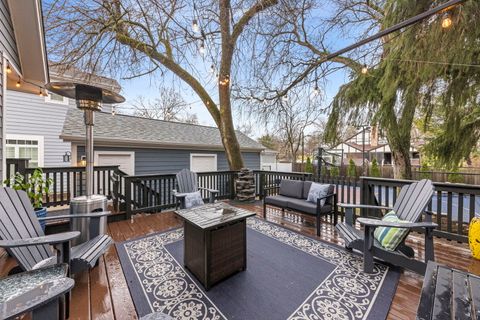 Tiny photo for 490 Carleton Avenue, Glen Ellyn, IL 60137 (MLS # 12584347)