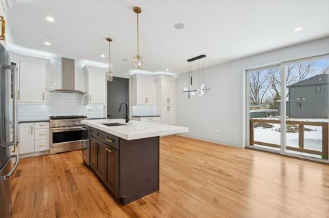 Tiny photo for 11036 Austin Avenue, Chicago Ridge, IL 60415 (MLS # 12567940)