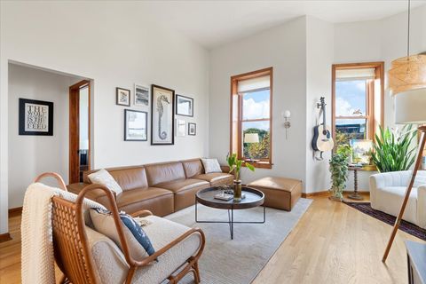 Tiny photo for 1257 N Campbell Avenue #4, Chicago, IL 60622 (MLS # 12546265)