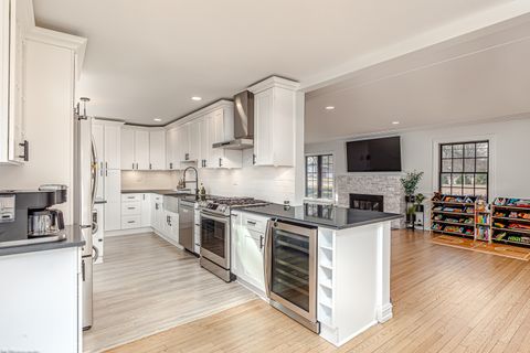 Tiny photo for 11943 S 70th Court, Palos Heights, IL 60463 (MLS # 12595453)