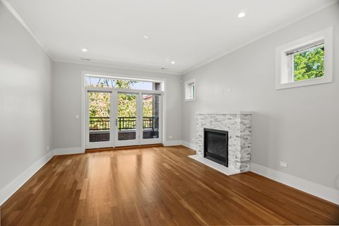 Tiny photo for 4133 N Kenmore Avenue N #2N, Chicago, IL 60613 (MLS # 12489216)