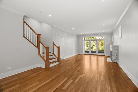 Tiny photo for 4133 N Kenmore Avenue N #2N, Chicago, IL 60613 (MLS # 12489216)