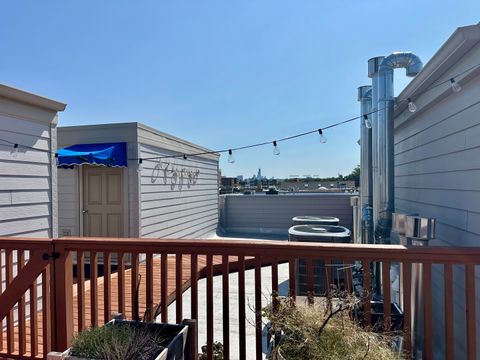 Tiny photo for 4133 N Kenmore Avenue N #2N, Chicago, IL 60613 (MLS # 12489216)