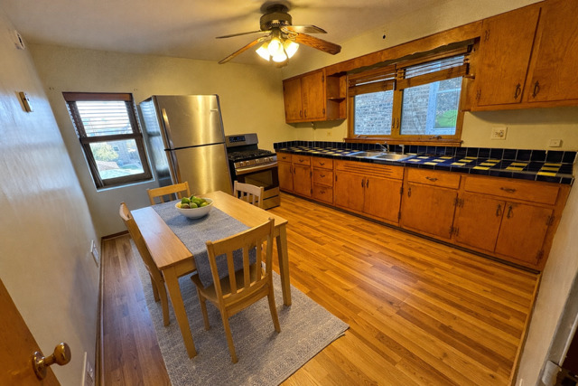 1631 Clarence Avenue