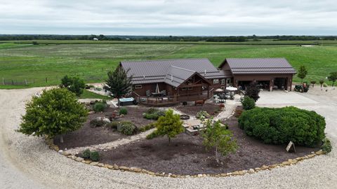 Photo of 2951 N 28th Road, Seneca, IL 61360 (MLS # 12508037) Photo of 2951 N 28th Road, Seneca, IL 61360 (MLS # 12508037)