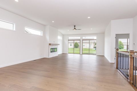 Tiny photo for 1922 Dunraven Road, Bloomington, IL 61704 (MLS # 12415870)