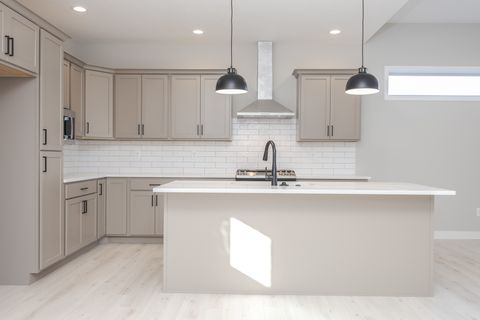 Tiny photo for 1922 Dunraven Road, Bloomington, IL 61704 (MLS # 12415870)