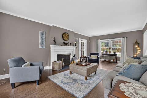Tiny photo for 327 McClellan Boulevard, Davenport, IA 52803 (MLS # 12726463)