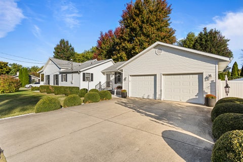 Tiny photo for 280 S Plum Street, Bement, IL 61813 (MLS # 12773534)