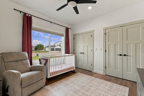 Tiny photo for 2011 E 59th Court, Davenport, IA 52807 (MLS # 12763143)