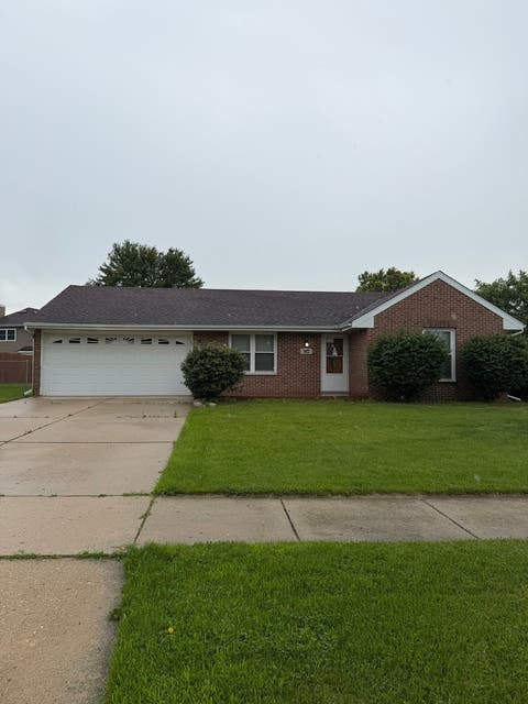 Photo of 917 Shady Lane, Aurora, IL 60506 (MLS # 12692565)