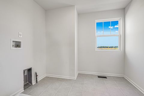 Tiny photo for 629 Endicott Road, South Elgin, IL 60177 (MLS # 12453615)