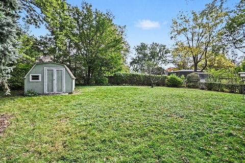 Tiny photo for 409 N Glengarry Drive, Geneva, IL 60134 (MLS # 12784829)