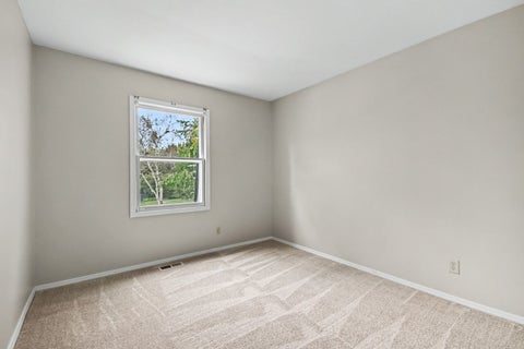Tiny photo for 409 N Glengarry Drive, Geneva, IL 60134 (MLS # 12784829)