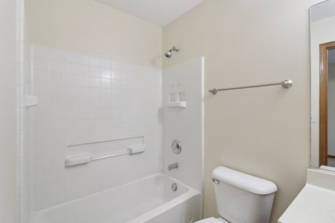 Tiny photo for 1475 W Sedgewood Court, Round Lake, IL 60073 (MLS # 12435730)