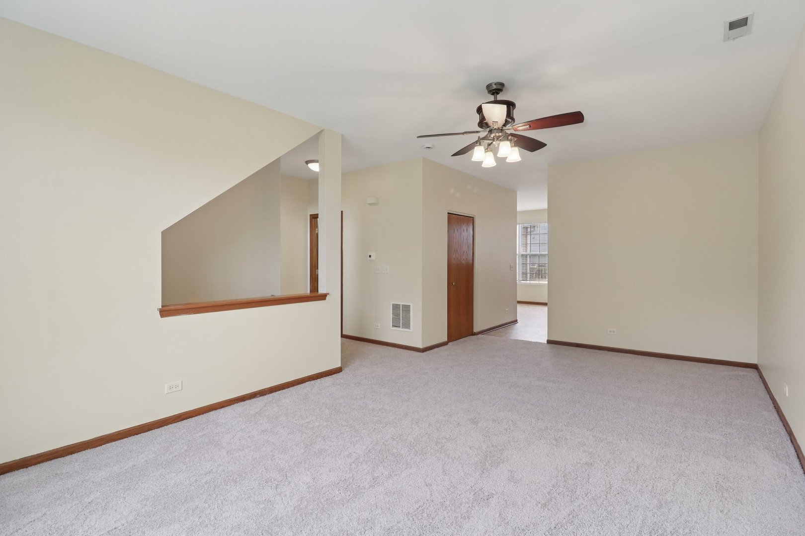 1475 W Sedgewood Court