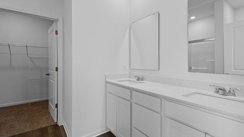 Tiny photo for 17523 W Windemere Circle, Lockport, IL 60441 (MLS # 12608833)